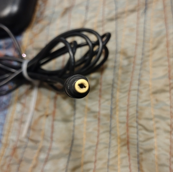 Sony Adapter Model AC-FX160 - Picture 4 of 4